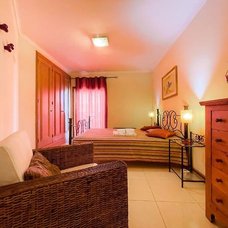 Apartment Old Town Center Albufeira Walk To Beach Екстер'єр фото