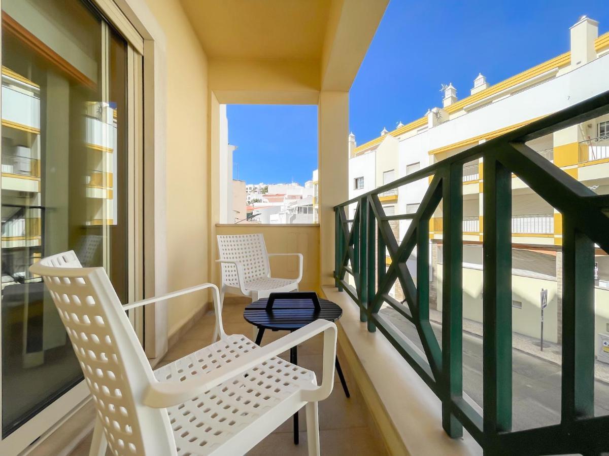 Apartment Old Town Center Albufeira Walk To Beach Екстер'єр фото